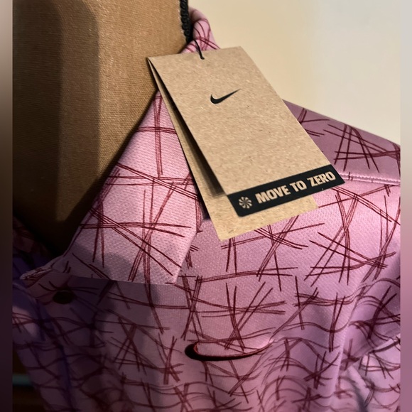 NWT/ NIKE GOLF POLO, SIZE L, BEAUTIFUL POLO, - Picture 2 of 4